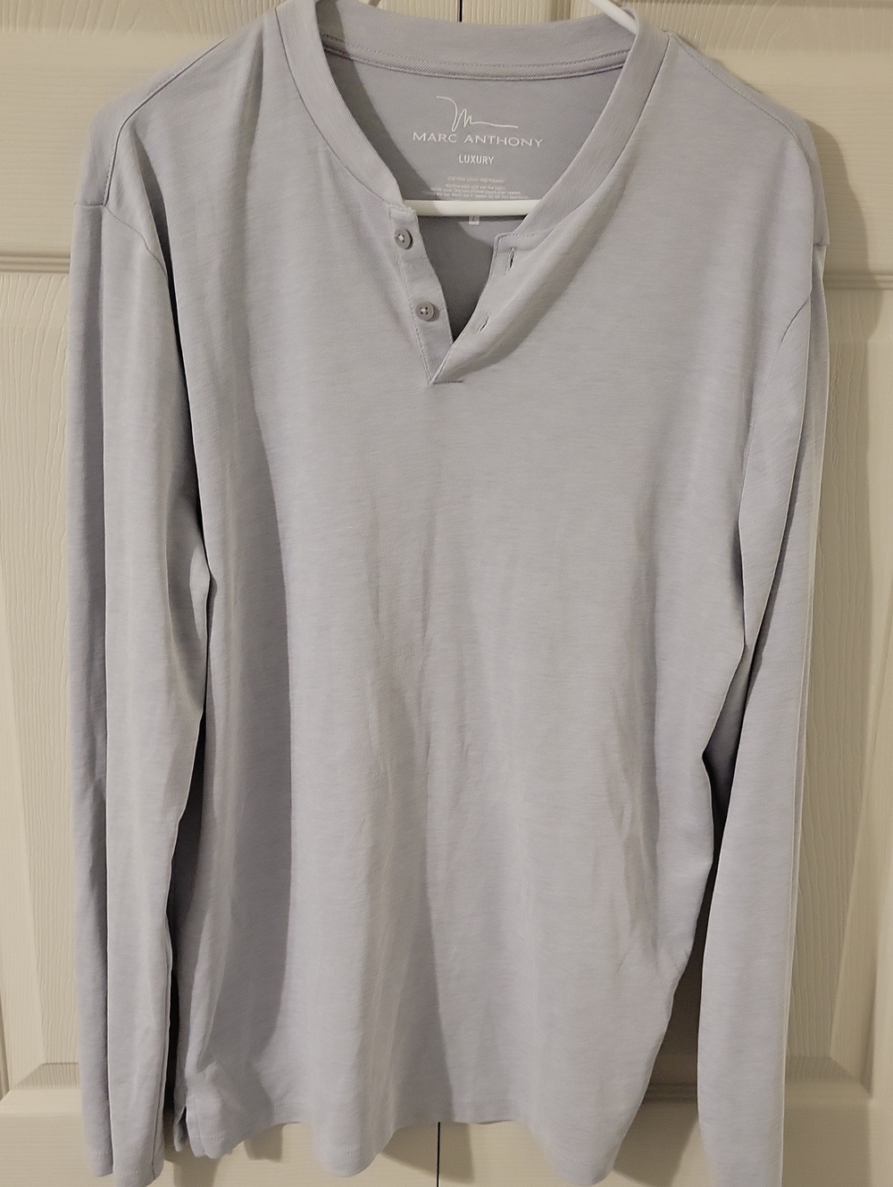 Marc Anthony Light Gray Long-Sleeve Henley Shirt